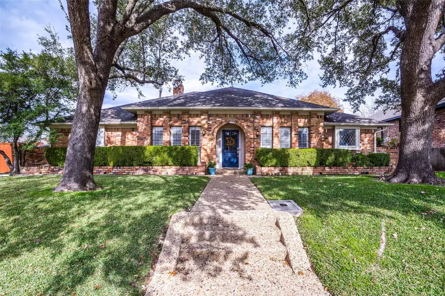 9907 Candlebrook Drive, Dallas, TX 75243