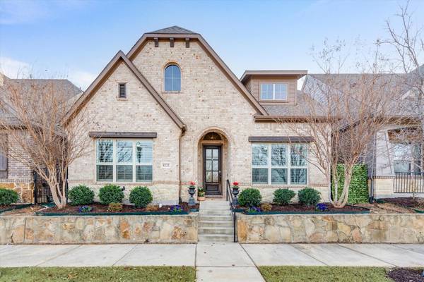 8232 Odell Street, North Richland Hills, TX 76182