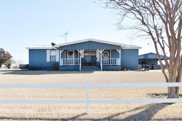 15811 W Highway 22, Frost, TX 76641