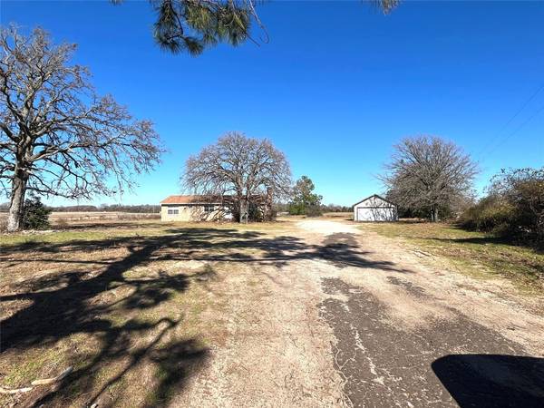 2999 Fm 16, Canton, TX 75103