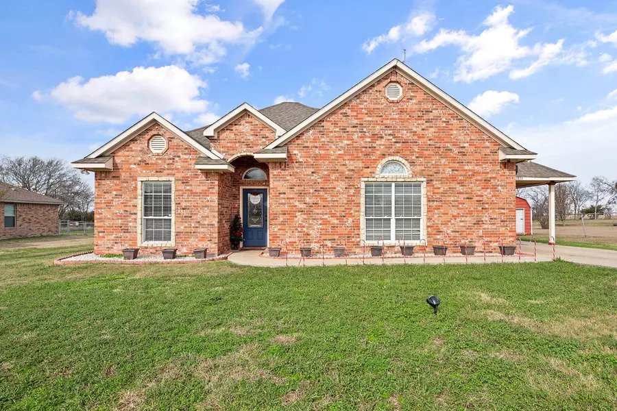 1876 County Road 1040, Corsicana, TX 75110