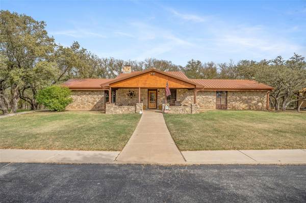 5601 County Road 153, Bangs, TX 76823