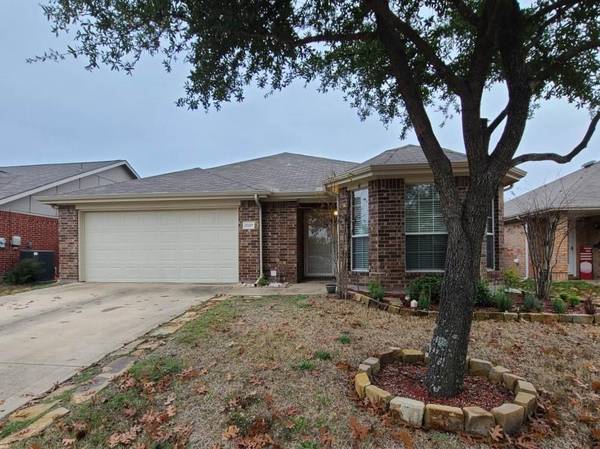 2027 Moonlight Trail, Heartland, TX 75126