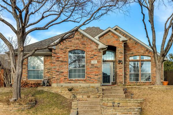 253 Ridge Haven Drive, Lewisville, TX 75067