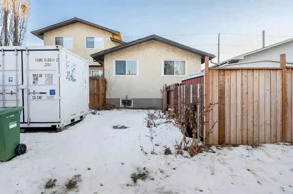 Calgary, AB T2E 7C2,170 Maunsell Close NE