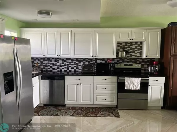 Pompano Beach, FL 33064,2700 W Golf Blvd  #146