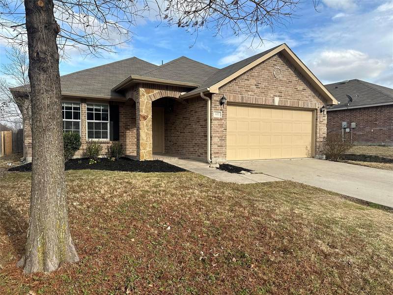 402 Blue Sage Drive, Fate, TX 75087