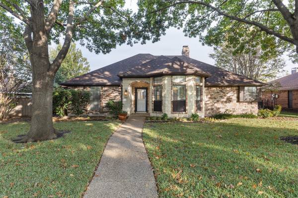 6204 Bronze Leaf Drive, Plano, TX 75023