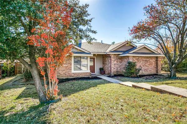 2030 Sancerre Lane, Carrollton, TX 75007