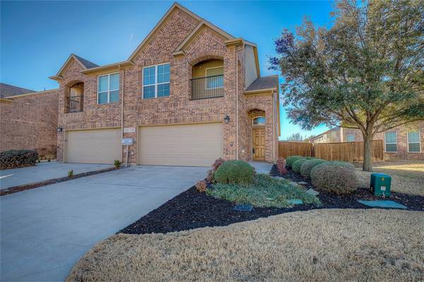 138 Barrington Lane,  Lewisville,  TX 75067