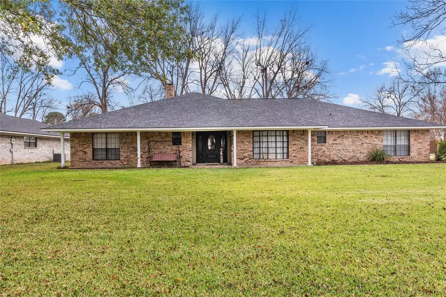 5406 Coach Road, Bossier City, LA 71111