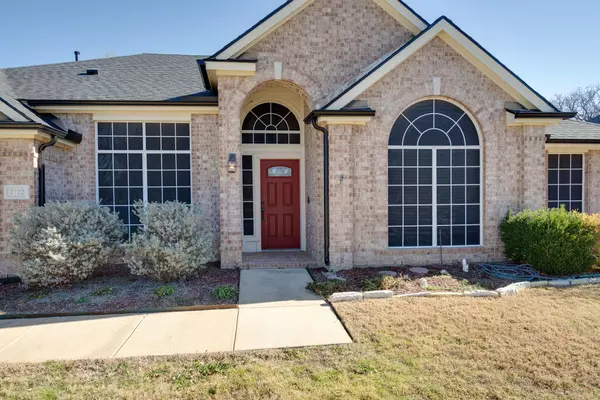 Grapevine, TX 76051,2722 View Meadow Drive