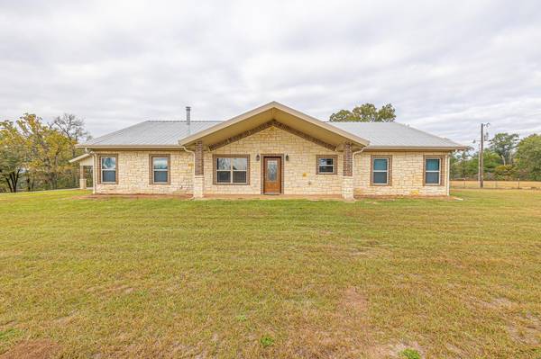 192 FCR 501, Fairfield, TX 75840