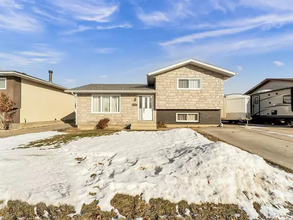 Medicine Hat, AB T1B 2K5,234 Shepherd CRES SE