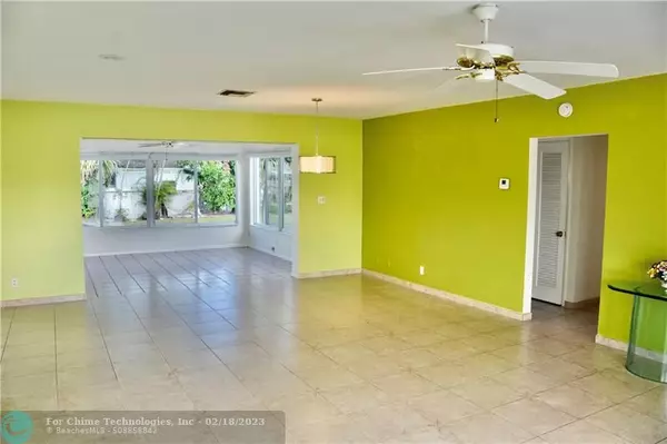 Boca Raton, FL 33431,455 NE 33rd St