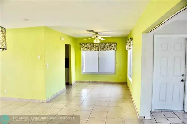 Boca Raton, FL 33431,455 NE 33rd St