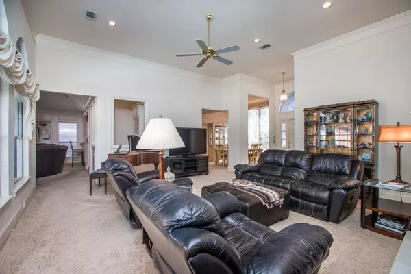 Plano, TX 75075,3613 Dartmouth Circle