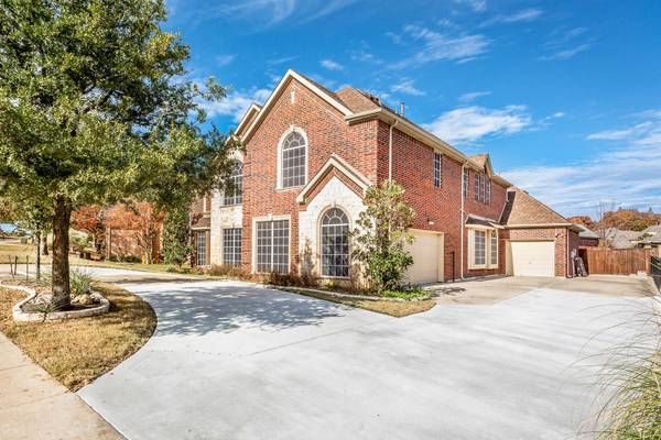 3306 Castlewood Boulevard, Highland Village, TX 75077