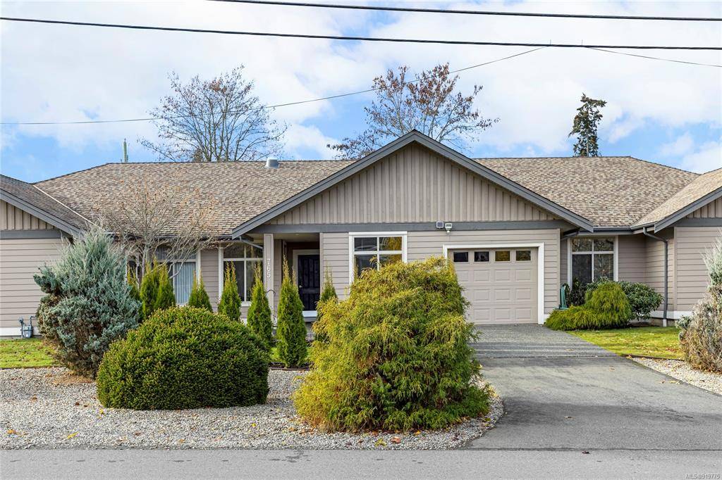 Qualicum Beach, BC V9K 1R2,765 Berwick Rd S