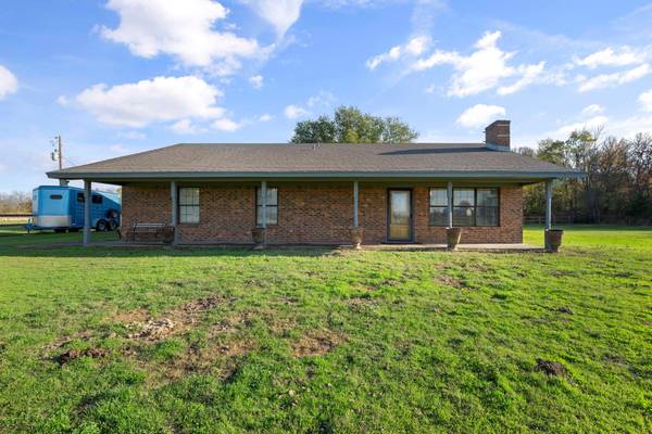 13512 County Road 2160, Kerens, TX 75144