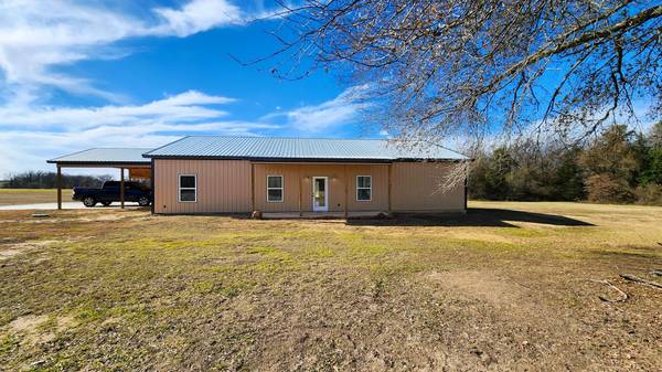 1021 County Road Sw 3055, Saltillo, TX 75478