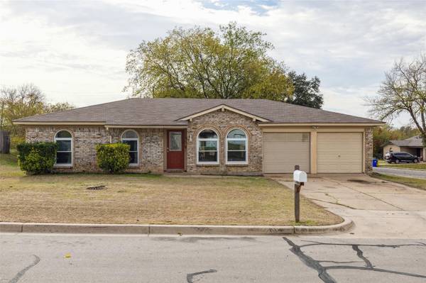 6100 Melody Lane, Watauga, TX 76148