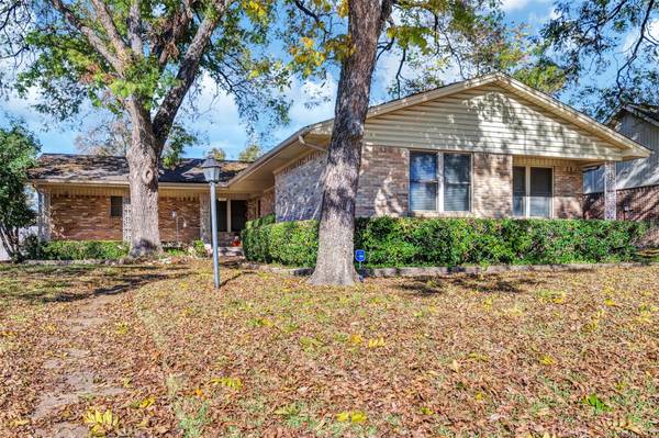 107 W Harvard Drive, Garland, TX 75041