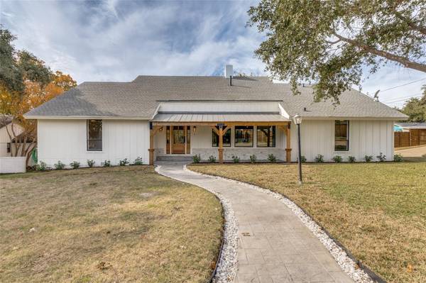 9616 Ravensway Drive, Dallas, TX 75238