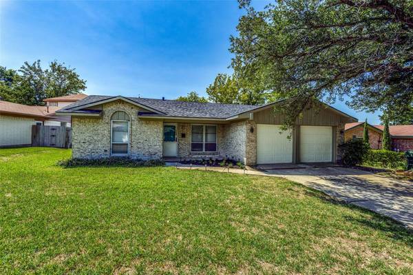 1106 Woodcrest Drive, Garland, TX 75040