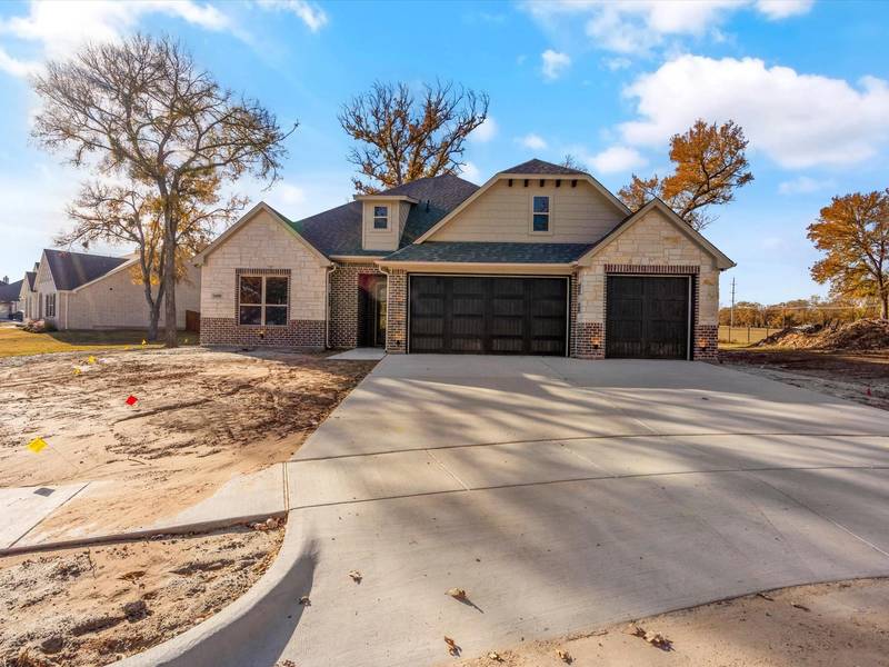 1409 Robinson Valley Drive, Weatherford, TX 76087