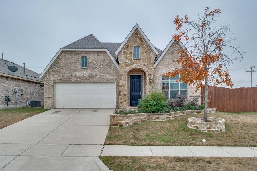 1100 Millican Lane, Aubrey, TX 76227