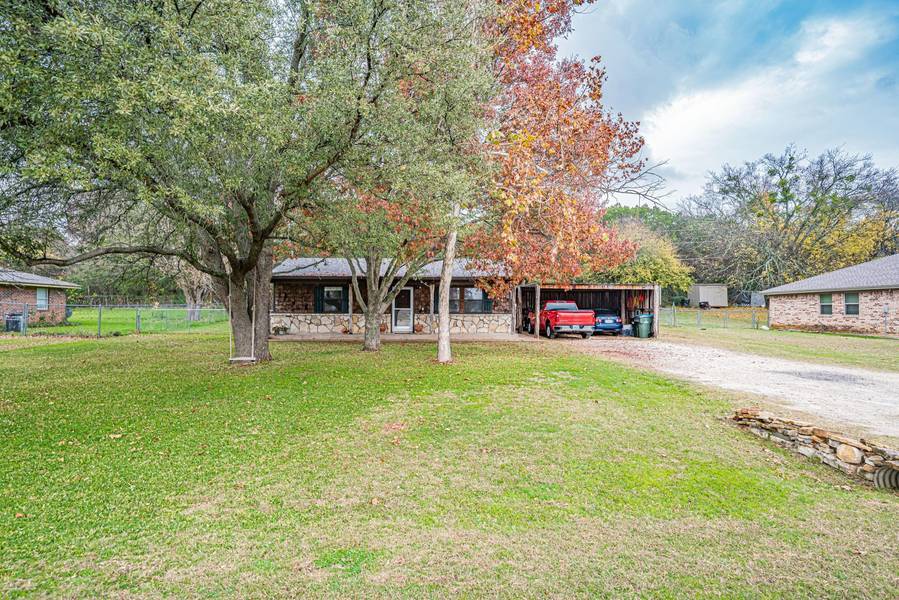 803 Charles Court, Granbury, TX 76049