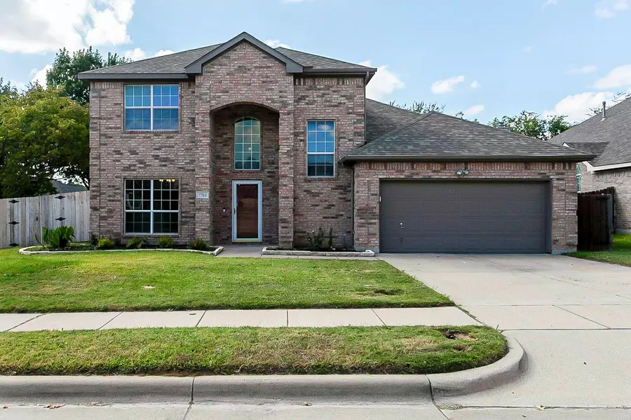 7765 Stansfield Drive, Fort Worth, TX 76137