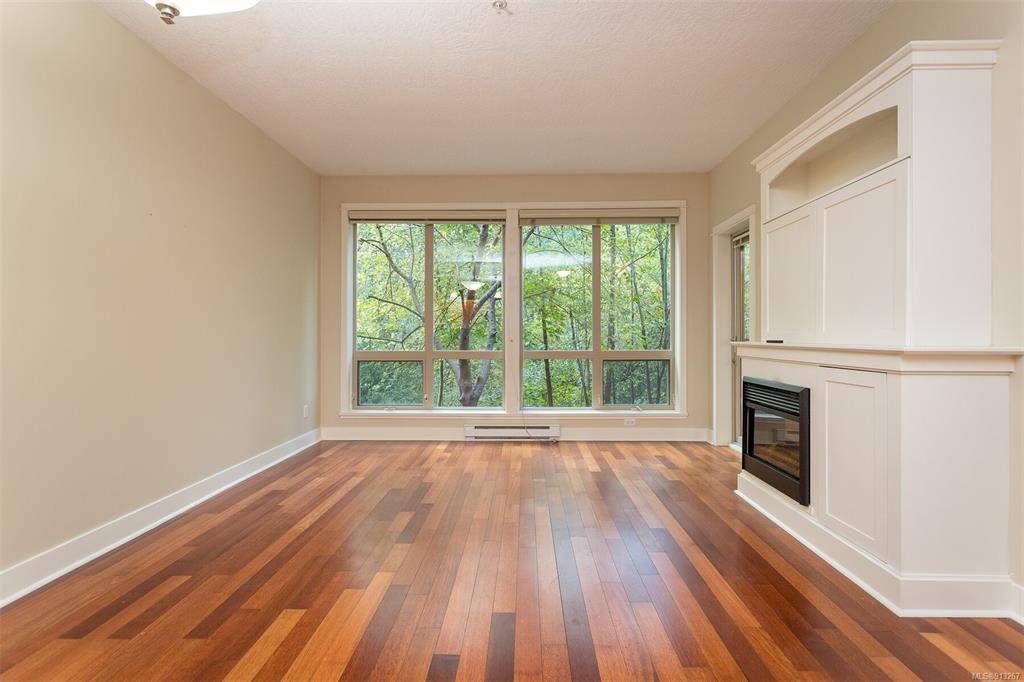 Colwood, BC V9C 0C3,635 Brookside Rd #107