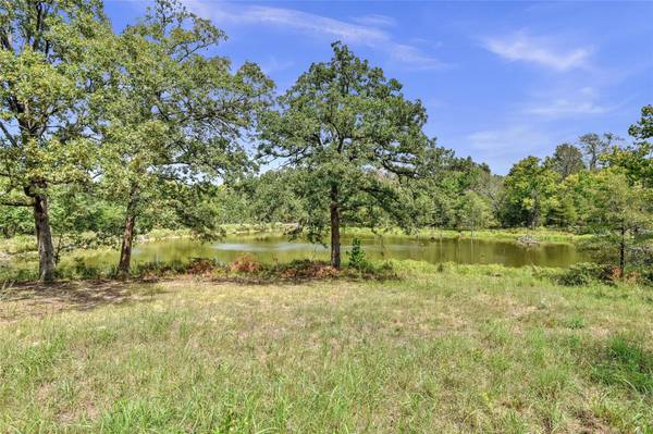 3717 County Road 36220, Sumner, TX 75486