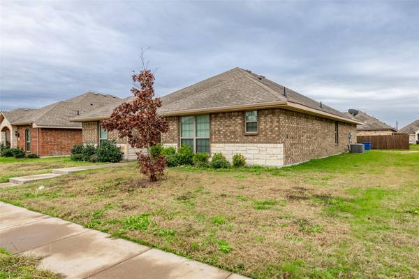 Waxahachie, TX 75165,530 Cottonview Drive