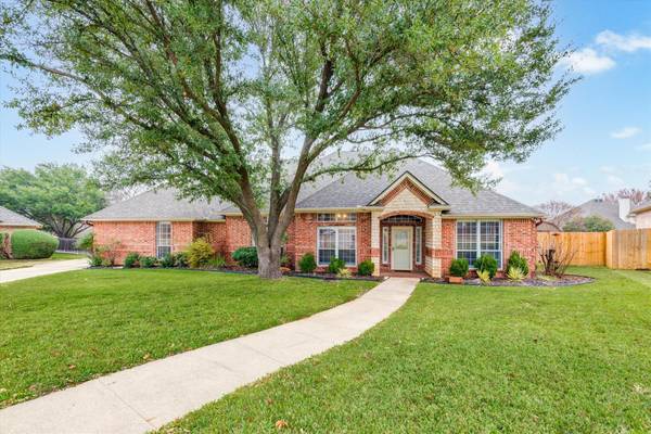 522 Springbranch Drive, Keller, TX 76248