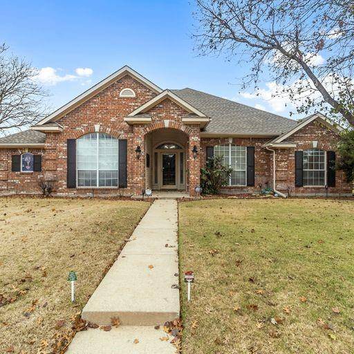 701 Queens Drive, Waxahachie, TX 75165