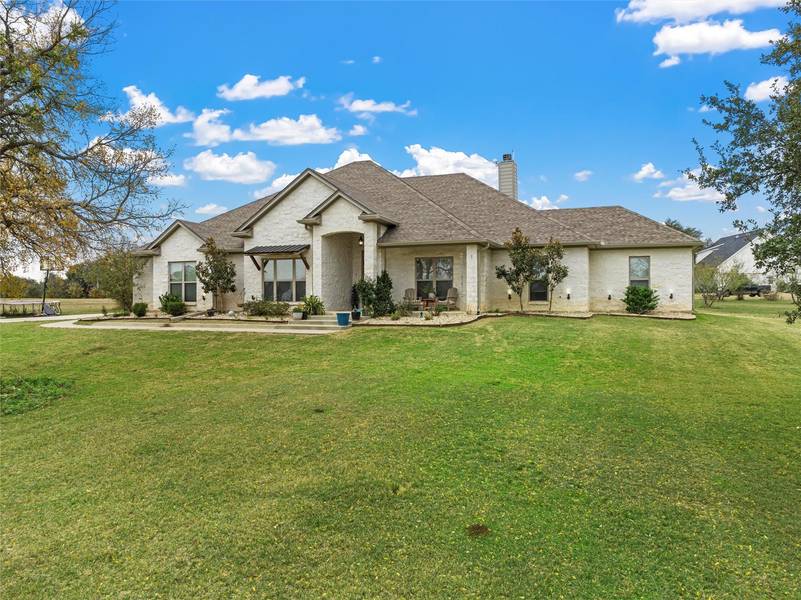 60 Seven Oaks Lane, China Spring, TX 76633