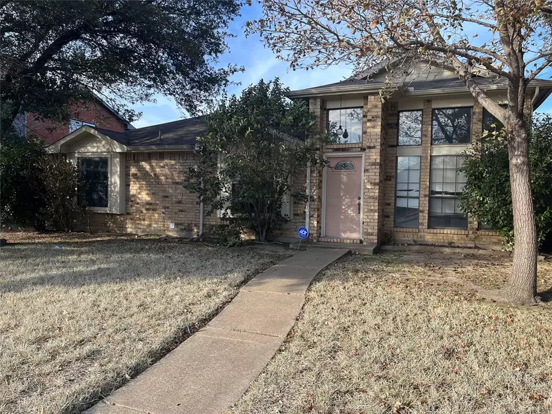 11807 Sunrise Drive, Balch Springs, TX 75180