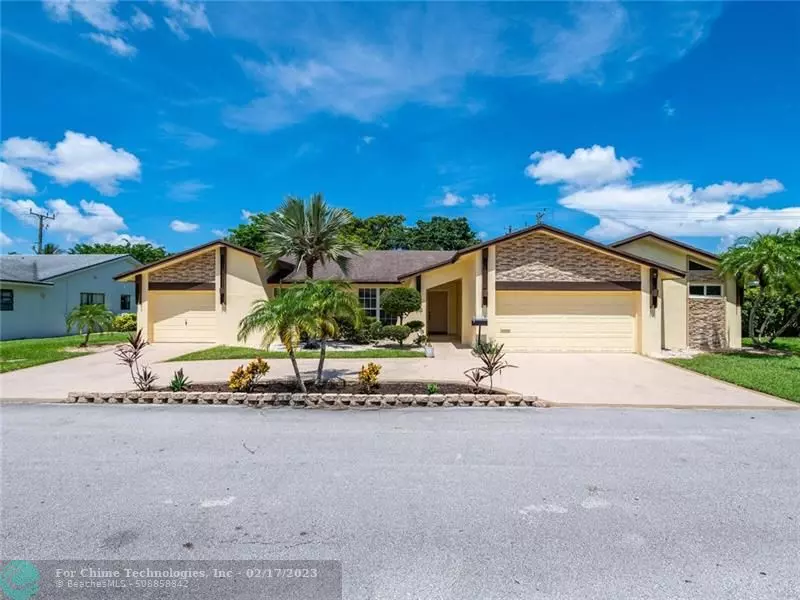 4609 Norfolk Island Pine Dr, Tamarac, FL 33319