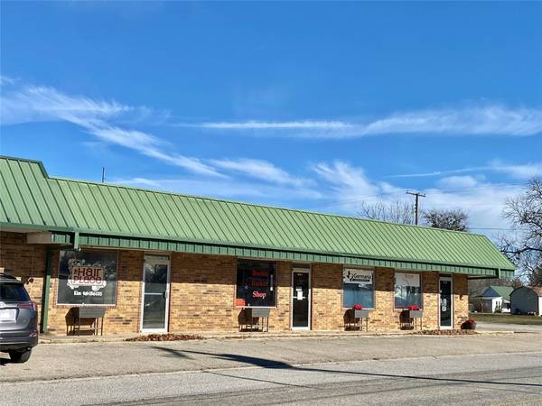 119 E Main Street, Lindsay, TX 76250