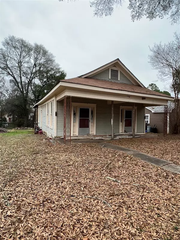 Shreveport, LA 71104,2925 Holly Street