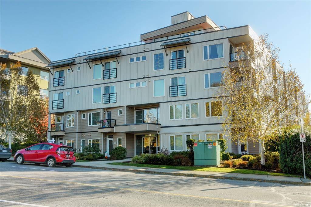 Esquimalt, BC V9A 0A4,1405 Esquimalt Rd #308