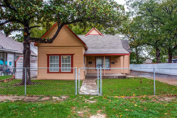 1306 Clinton Avenue, Fort Worth, TX 76164