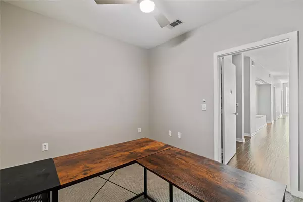 Dallas, TX 75219,4107 Bowser Avenue #105