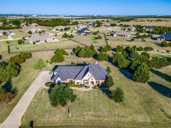 31 Windsor Drive, Mclendon Chisholm, TX 75032