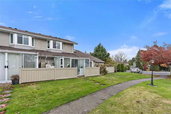 Central Saanich, BC V8M 2C1,2600 Ferguson Rd #38