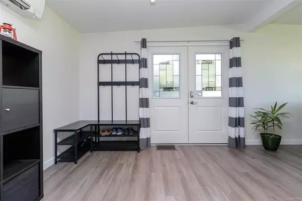 Lantzville, BC V0R 2H0,7800 Lantzville Rd