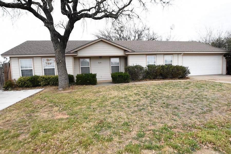 1645 College Farm Road, Stephenville, TX 76401